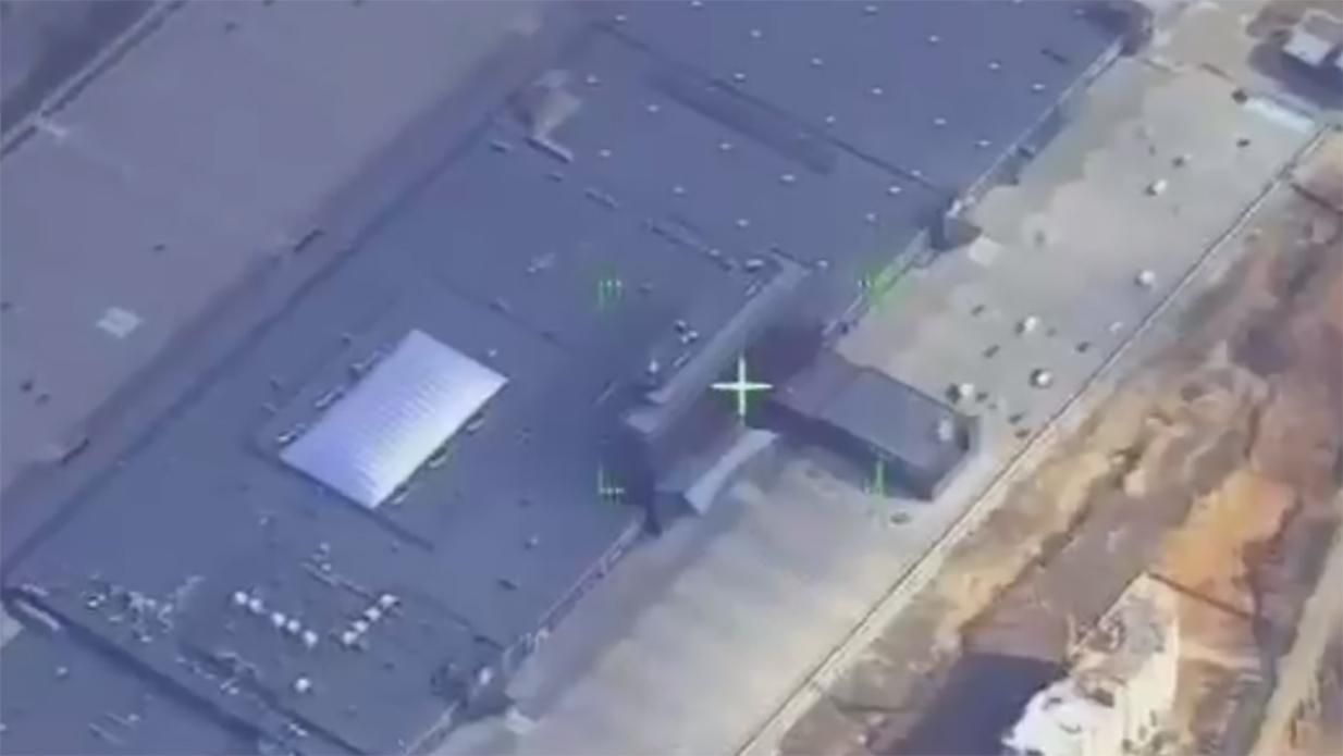 Рашисти самі показали, як відкрили вогонь по київському ТРЦ - 24 Канал Рашисти самі показали, як відкрили вогонь по київському ТРЦ - 24 Канал