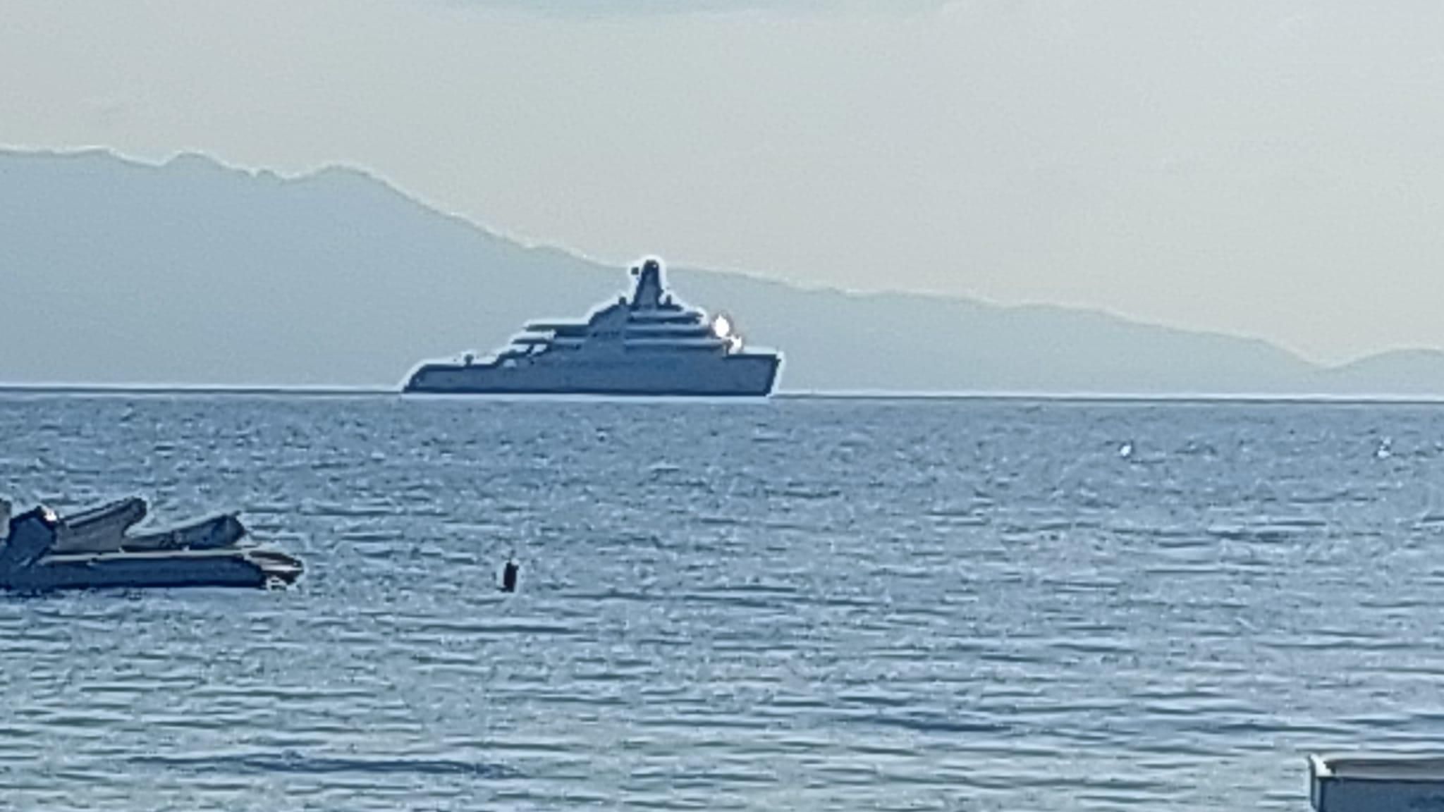 Яхтсмени з Одещини перешкоджали пришвартувати яхту Абрамовича в Бодрумі - 24 Канал