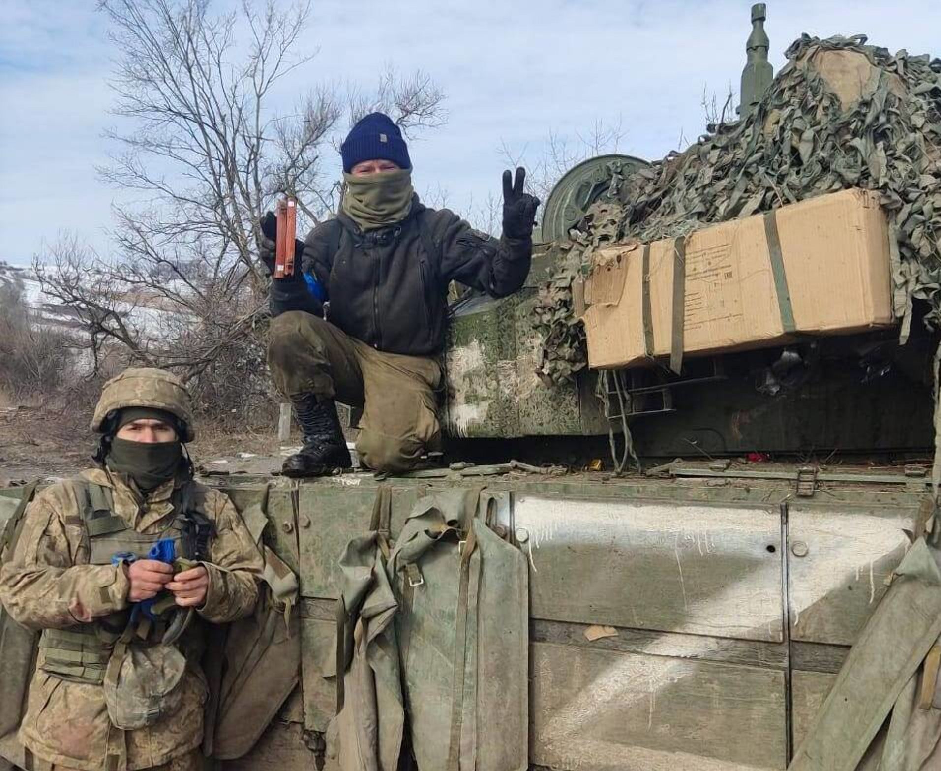 Воины Королевской бригады уничтожили 3 вражеских танка, БТР и МТЛБ врага на Луганщине - 24 Канал