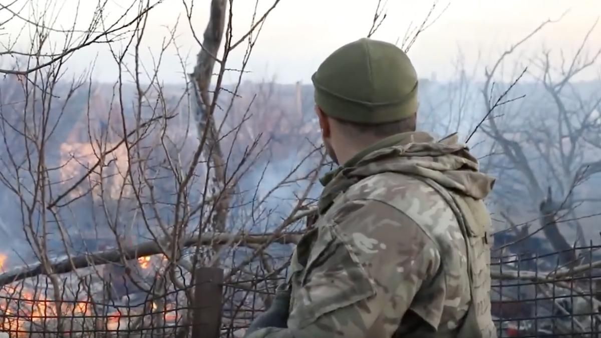 Россияне в течение 3 часов обстреливали "Градами" Каменское Россияне в течение 3 часов обстреливали "Градами" Каменское