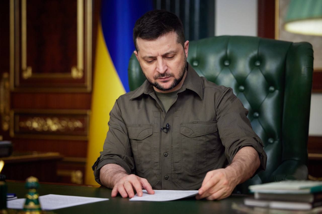 День тяжелых событий, тяжелых выводов, – Зеленский обнародовал вечернее обращение к украинцам