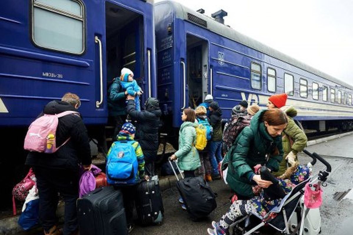 Переселенцы и беженцы могут получить статус потерпевших от военных преступлений России - 24 Канал