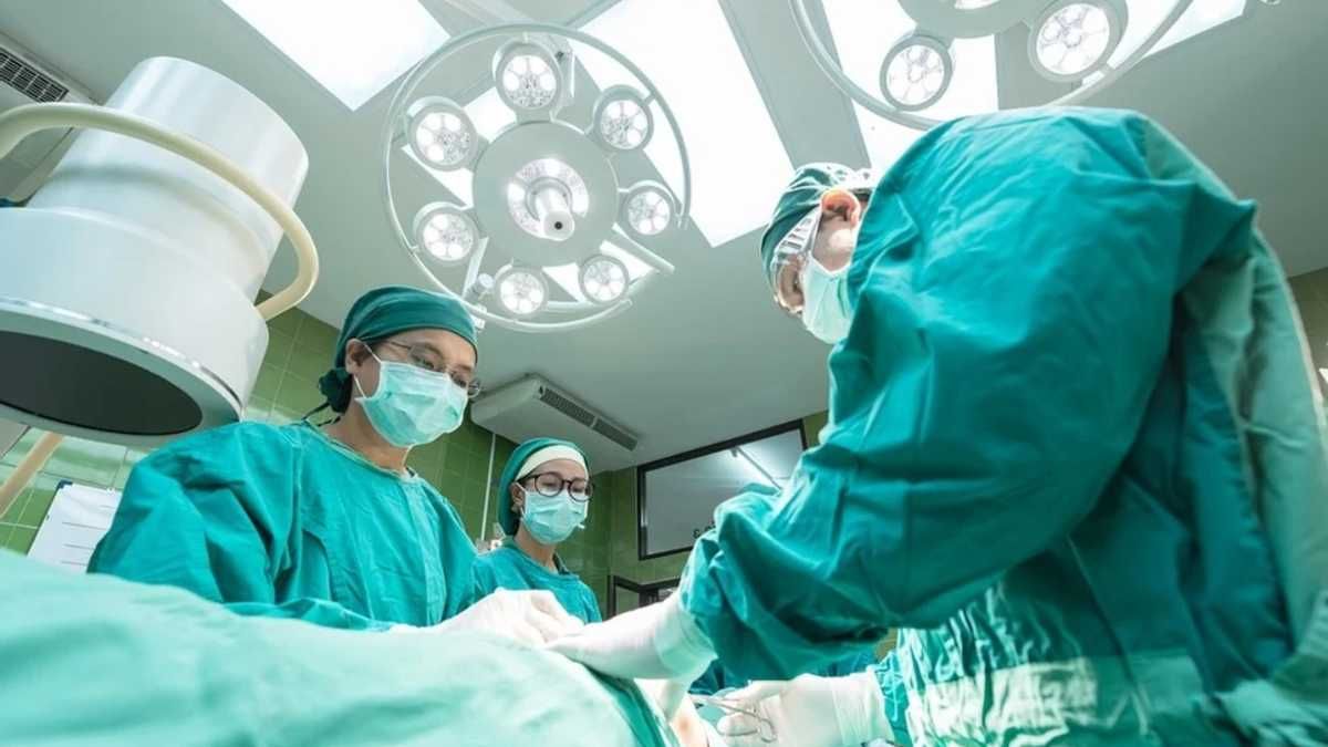 У лікарнях Києва поновлюють виконання планових операцій - Київ