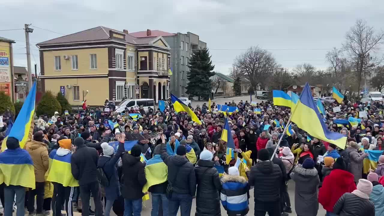 Росія може спробувати силою придушити протести в окупованих містах, – розвідка Великої Британії - 24 Канал