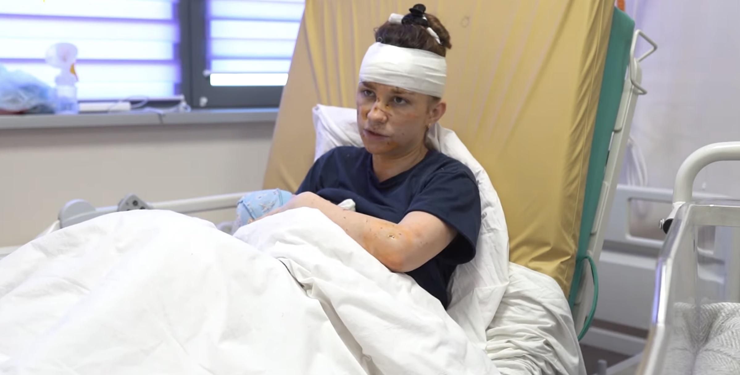 Мама, яка у Києві прикрила немовля собою під час обстрілу, розповіла історію порятунку - 24 Канал Мама, яка у Києві прикрила немовля собою під час обстрілу, розповіла історію порятунку - 24 Канал