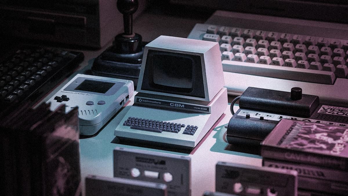 Оккупанты уничтожили музей ретрокомпьютеров и приставок в Мариуполе Оккупанты уничтожили музей ретрокомпьютеров и приставок в Мариуполе