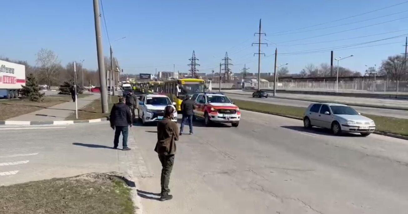 Евакуація маріупольців з Бердянська до Запоріжжя продовжується - 24 Канал