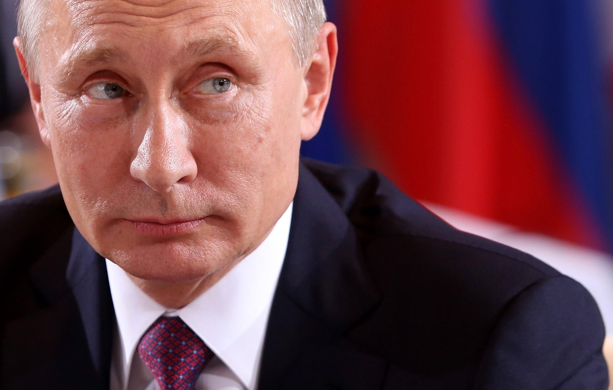 Путин решил перевести расчеты за поставки газа в Европу в рубли