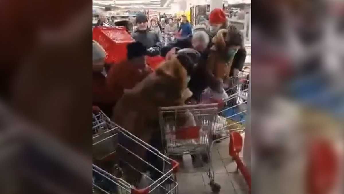 Були б у мене гроші, я б звалила звідси, – рідня окупанта про те, як "добре стало на Росії" - 24 Канал Були б у мене гроші, я б звалила звідси, – рідня окупанта про те, як "добре стало на Росії" - 24 Канал