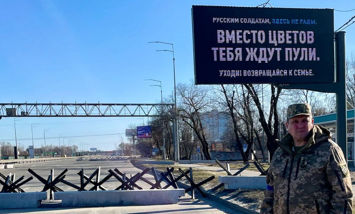 У Києві за день окупанти розбомбили ТРЦ, парковку і 4 будинки: є жертви та поранені У Києві за день окупанти розбомбили ТРЦ, парковку і 4 будинки: є жертви та поранені