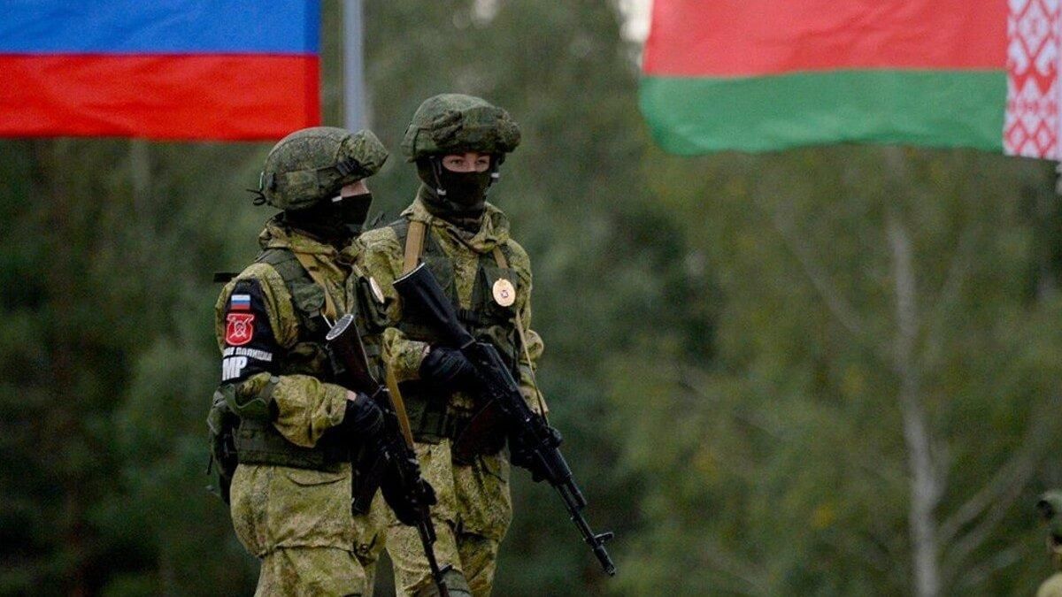 Возле границы стоят до 4 БТГр белорусских войск, но наступательных движений они не делали, – ВСУ