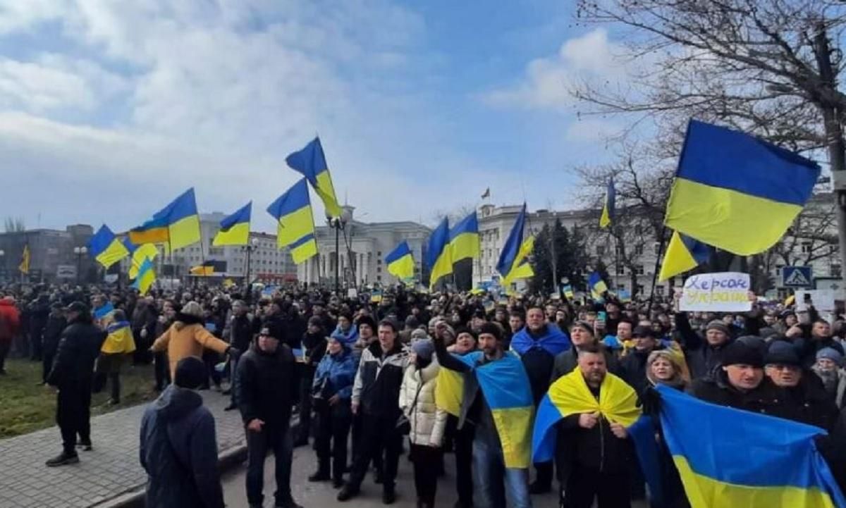 Россияне планируют устроить "большой террор" в Херсоне, чтобы подавить протесты - СМИ - 24 Канал