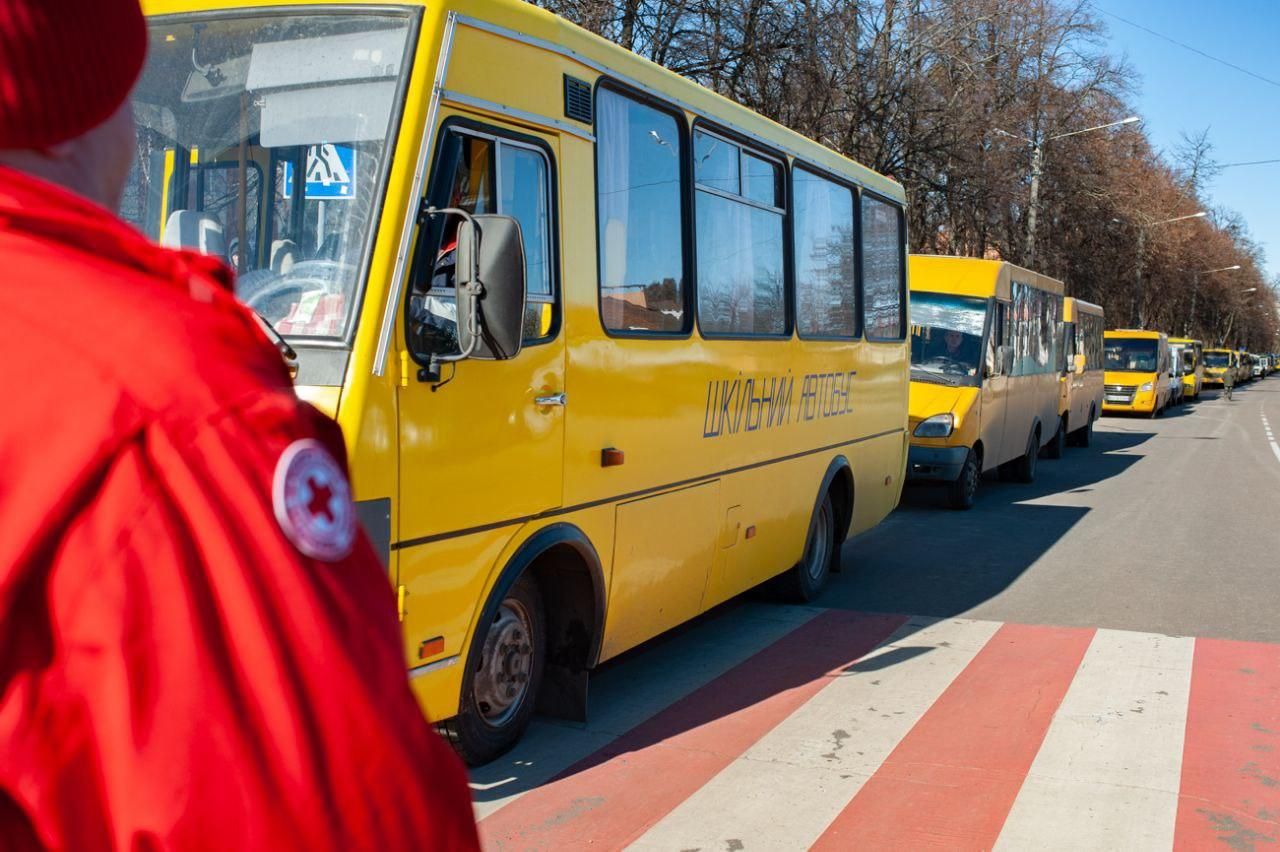 На Київщині 24 березня відкрили гуманітарні коридори: маршрути - 24 Канал