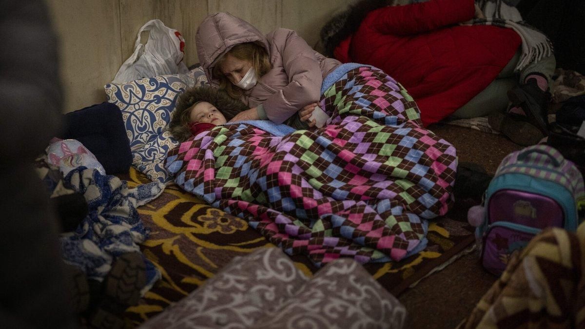 Должны это пережить и потерпеть, – глава ОВА Чаус обратился к жителям Чернигова в убежищах Должны это пережить и потерпеть, – глава ОВА Чаус обратился к жителям Чернигова в убежищах