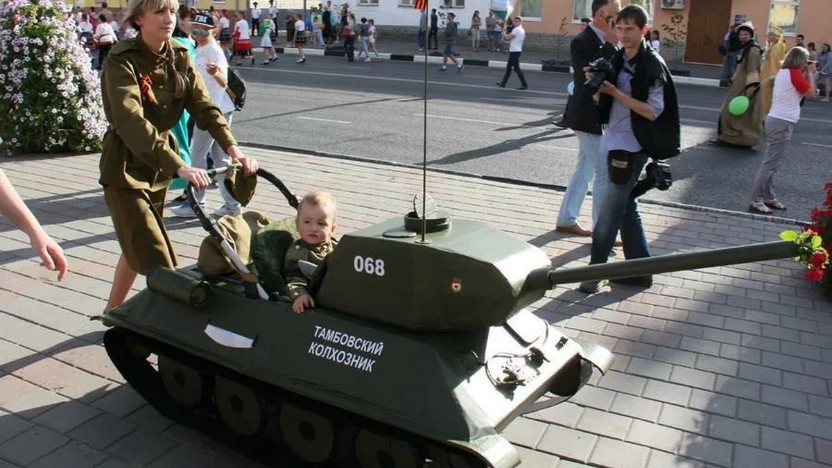 Путин намерен создать военные лагеря для подростков и отправлять их на войну - 24 Канал
