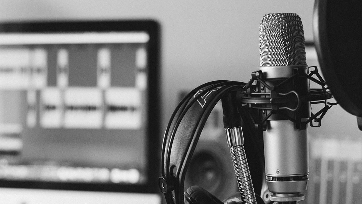 Россия катится в бездну: профессиональные актеры дубляжа отправились в пиратство - Техно Россия катится в бездну: профессиональные актеры дубляжа отправились в пиратство - Техно