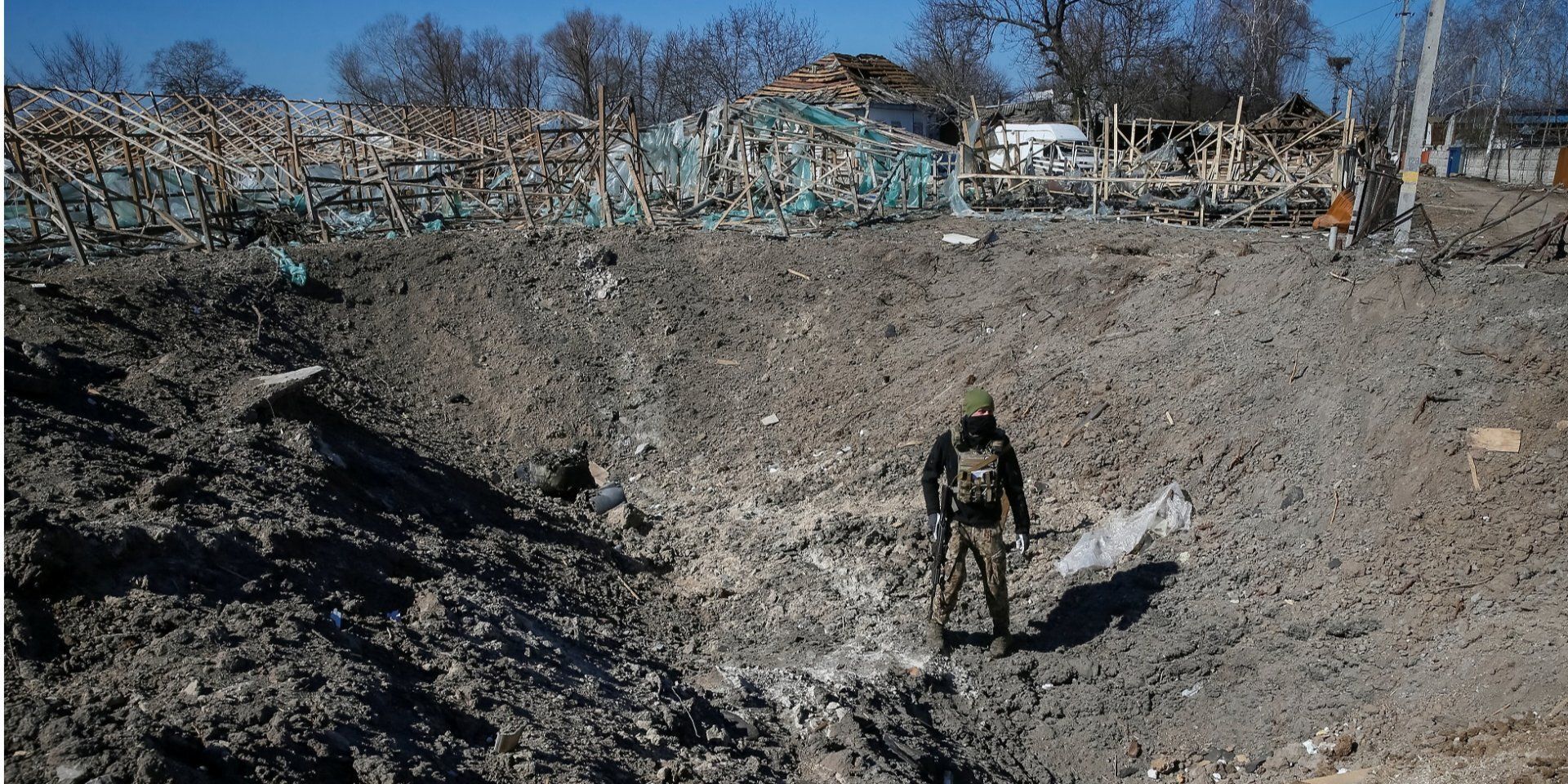 Військові показали, як у Чернігові минув місяць жаху, смертей і руйнувань - 24 Канал