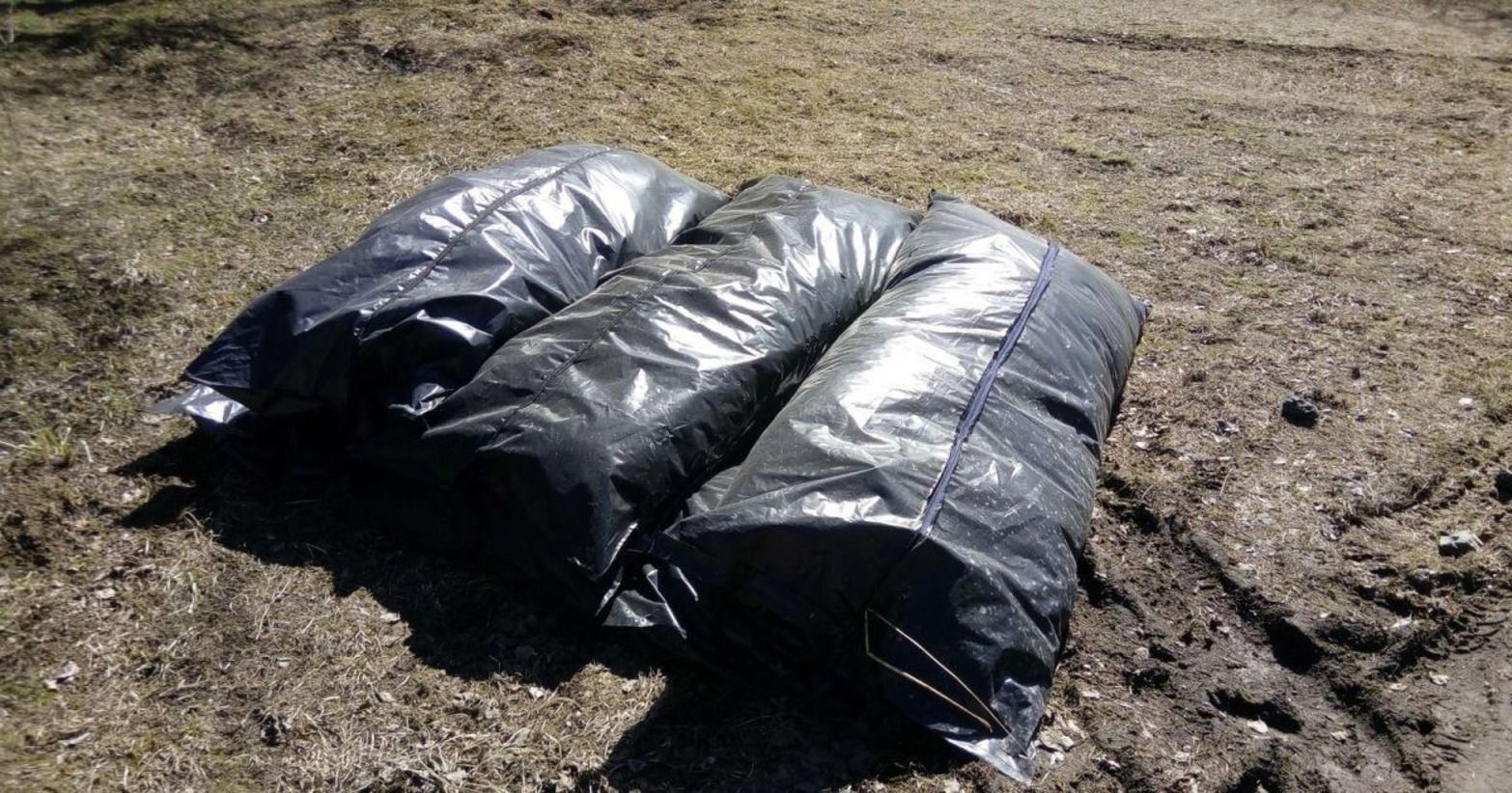 Гори російських трупів: омбудсменка назвала регіони з найгіршою екологічною ситуацією - 24 Канал Гори російських трупів: омбудсменка назвала регіони з найгіршою екологічною ситуацією - 24 Канал