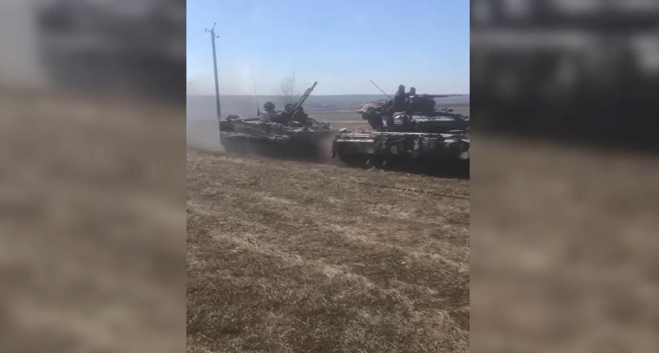 ЗСУ захопили декілька російських БМП-3: нове відео з трофеями - 24 Канал ЗСУ захопили декілька російських БМП-3: нове відео з трофеями - 24 Канал