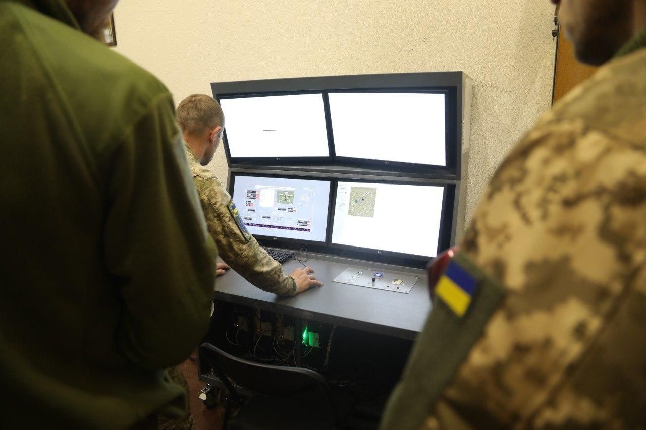 В ВСУ показали, как учат новобранцев в интерактивных тирах В ВСУ показали, как учат новобранцев в интерактивных тирах