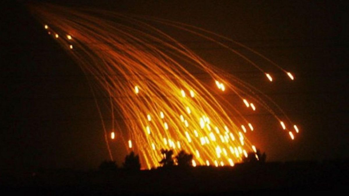 В полиции напомнили, что делать в случае фосфорной бомбардировки - 24 Канал