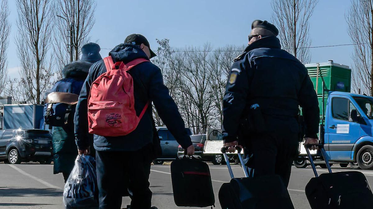 Новая стратегия оккупантов, – Денисенко о похищении и вывозе украинцев в Россию - 24 Канал