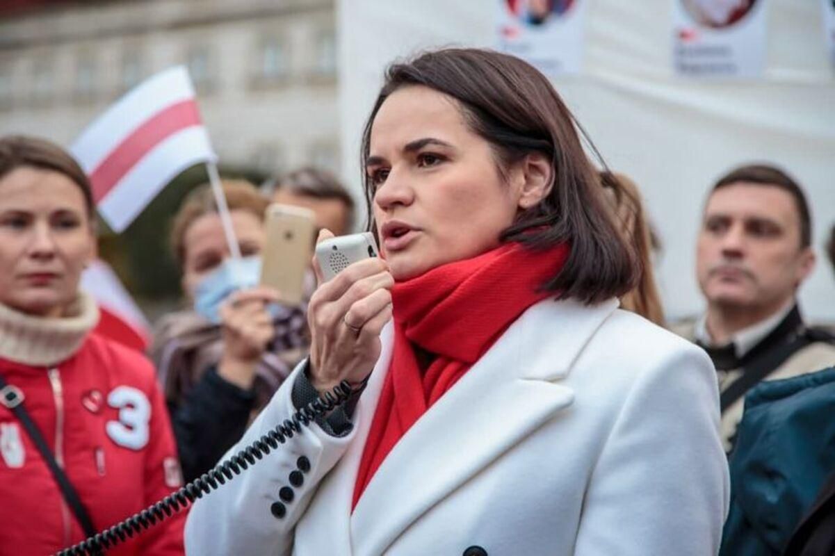 Проганяйте іноземців зі своїх міст, – Тихановська звернулася до білорусів у День волі - 24 Канал