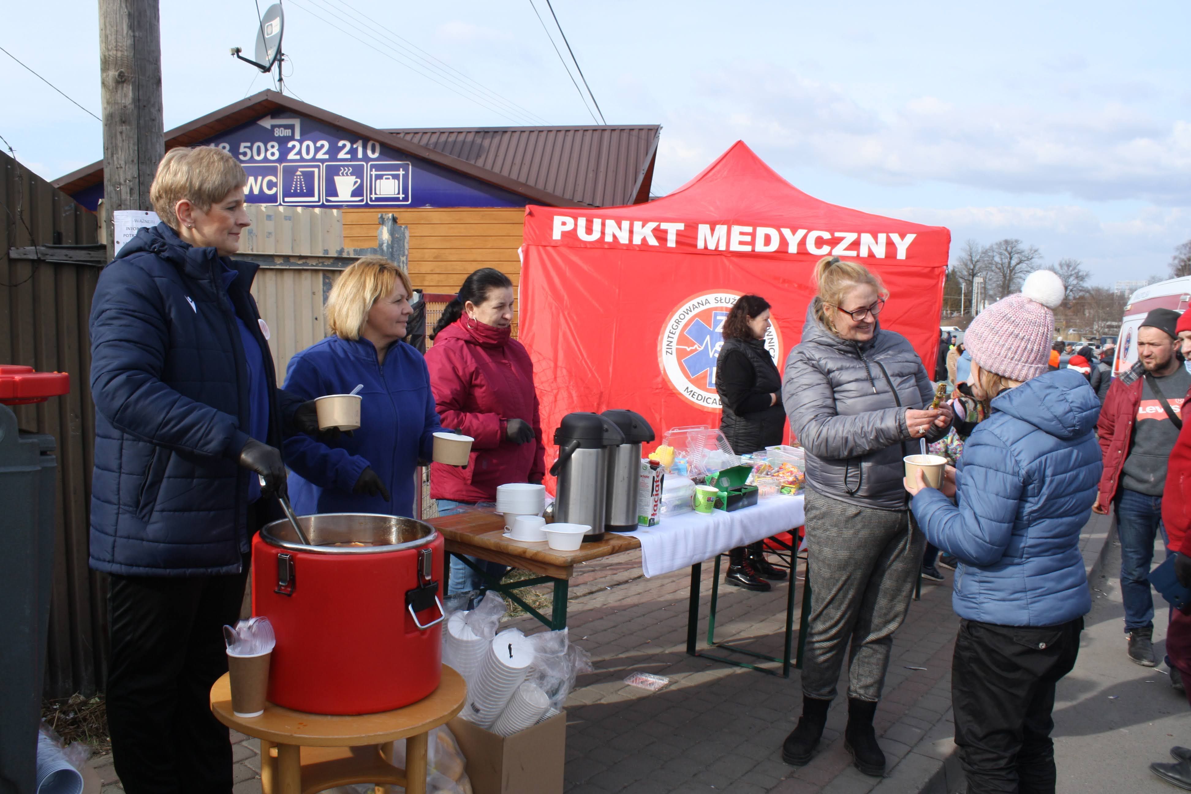 Підтримка українських біженців: як знайти допомогу, де б ви не були - 24 Канал Підтримка українських біженців: як знайти допомогу, де б ви не були - 24 Канал