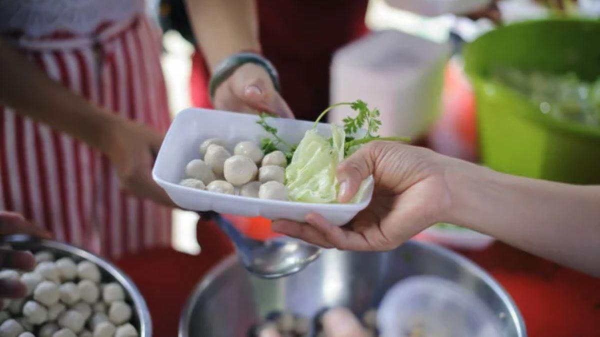 США должны увеличить продовольственную помощь, чтобы избежать голода в мире США должны увеличить продовольственную помощь, чтобы избежать голода в мире