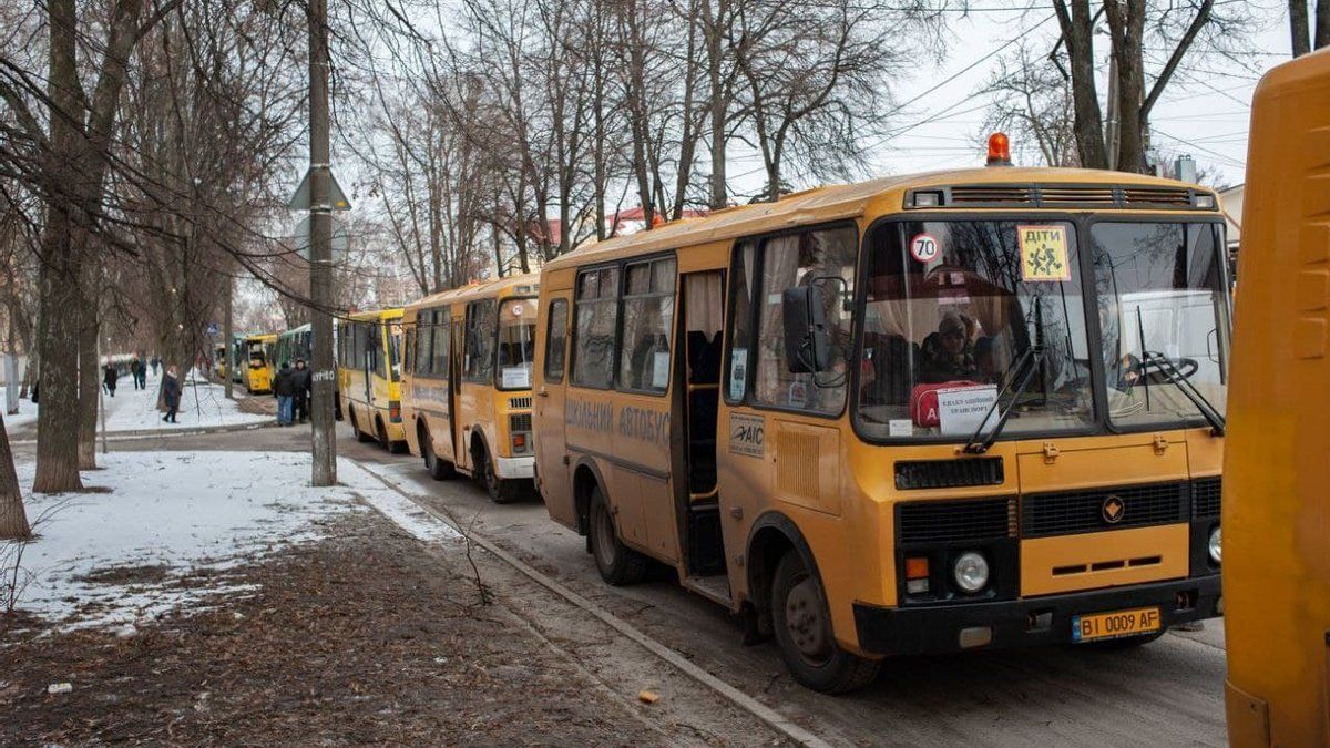Денисова назвала гуманитарные коридоры, по которым будут вывозить людей на Киевщине