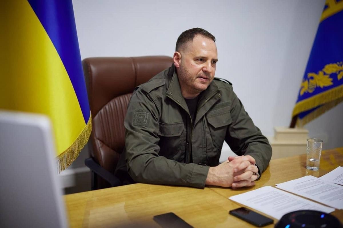 Ермак призвал обрезать возможности "серого" и "черного" импорта в Россию через страны ОДКБ Ермак призвал обрезать возможности "серого" и "черного" импорта в Россию через страны ОДКБ