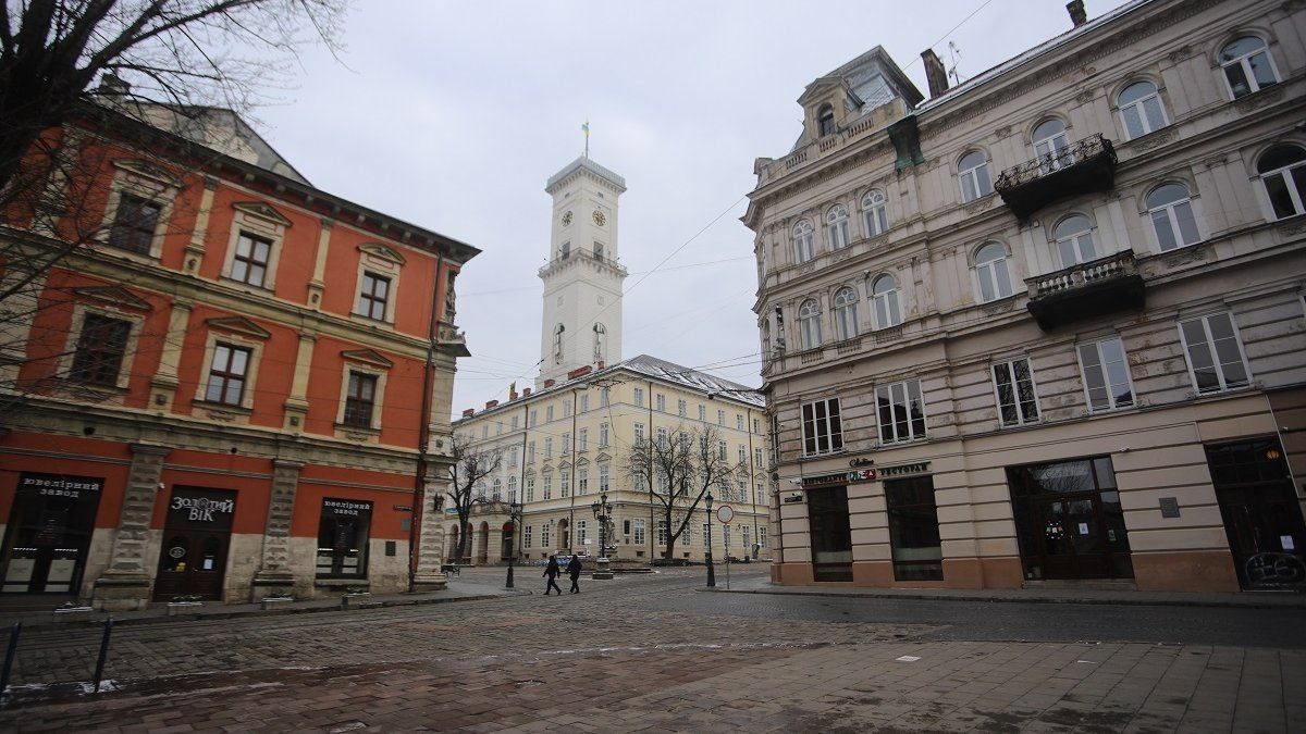 Горить один із промислових об'єктів, – Садовий про удар по Львову - 24 Канал Горить один із промислових об'єктів, – Садовий про удар по Львову - 24 Канал