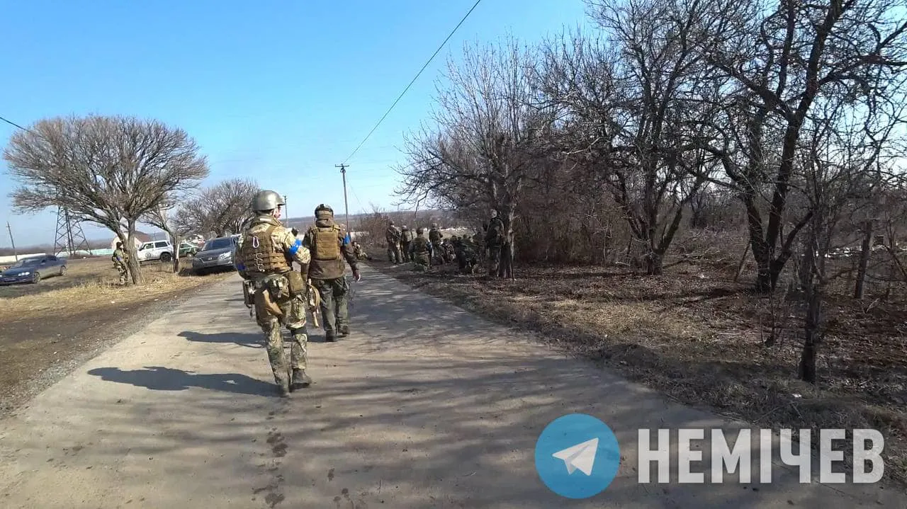 Бійці Бійці