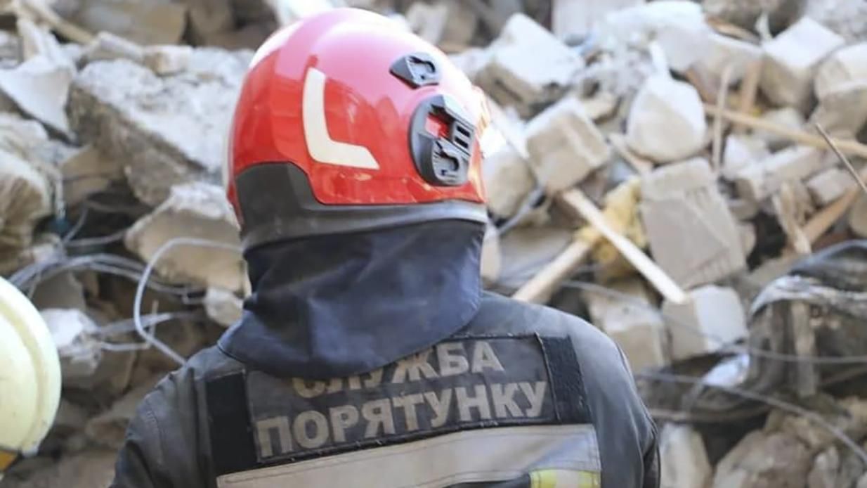 Нефтебаза в Дубно полностью уничтожена, но обошлось без жертв, – глава ОВА Нефтебаза в Дубно полностью уничтожена, но обошлось без жертв, – глава ОВА