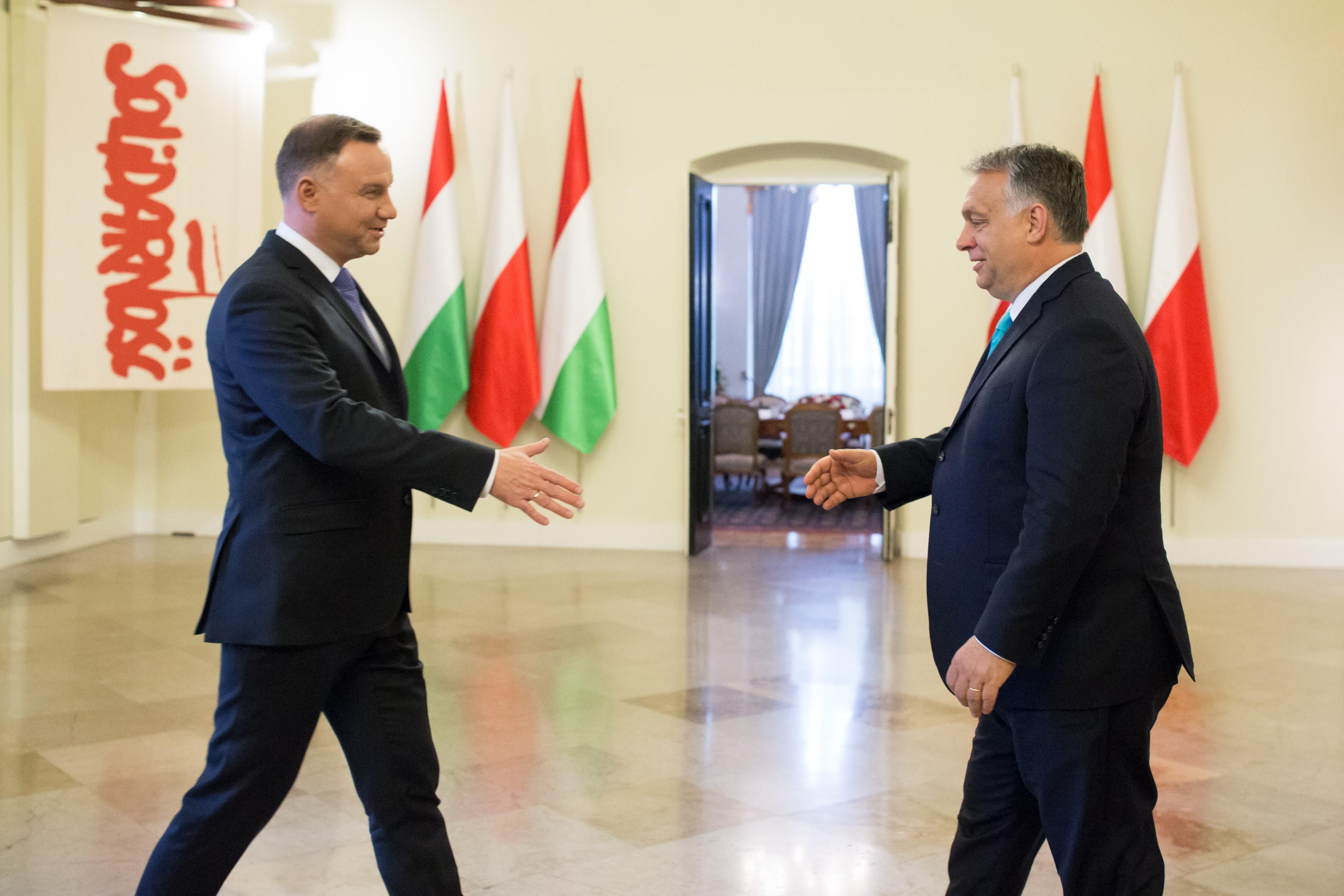 Ця політика буде дуже дорогою для Угорщини, – Дуда про позицію Орбана щодо України - 24 Канал Ця політика буде дуже дорогою для Угорщини, – Дуда про позицію Орбана щодо України - 24 Канал