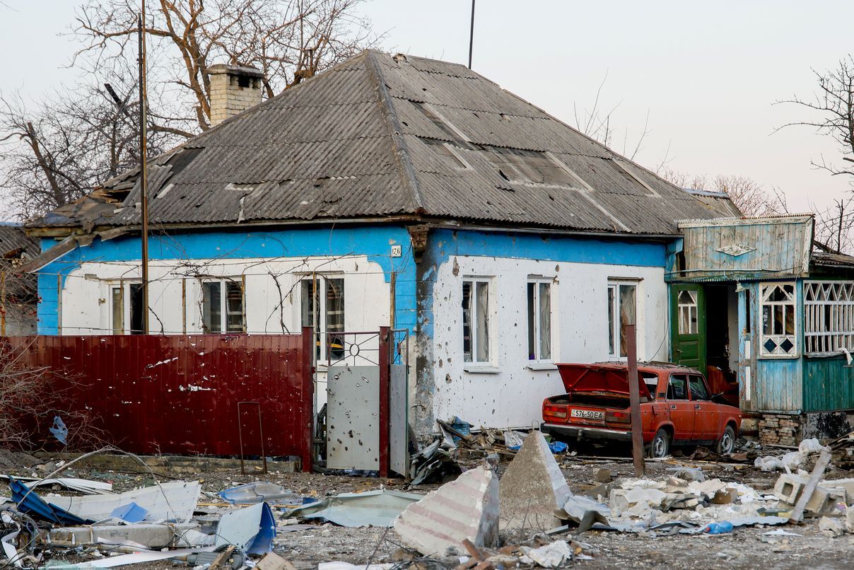 Знову селища горіли в передсвітанковій імлі, – "Поэт" с передовой передал новое стихотворение Знову селища горіли в передсвітанковій імлі, – "Поэт" с передовой передал новое стихотворение