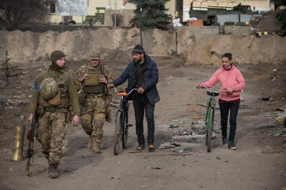 "Руський мир" втік: потужне відео про визволення Тростянця на Сумщині - 24 Канал