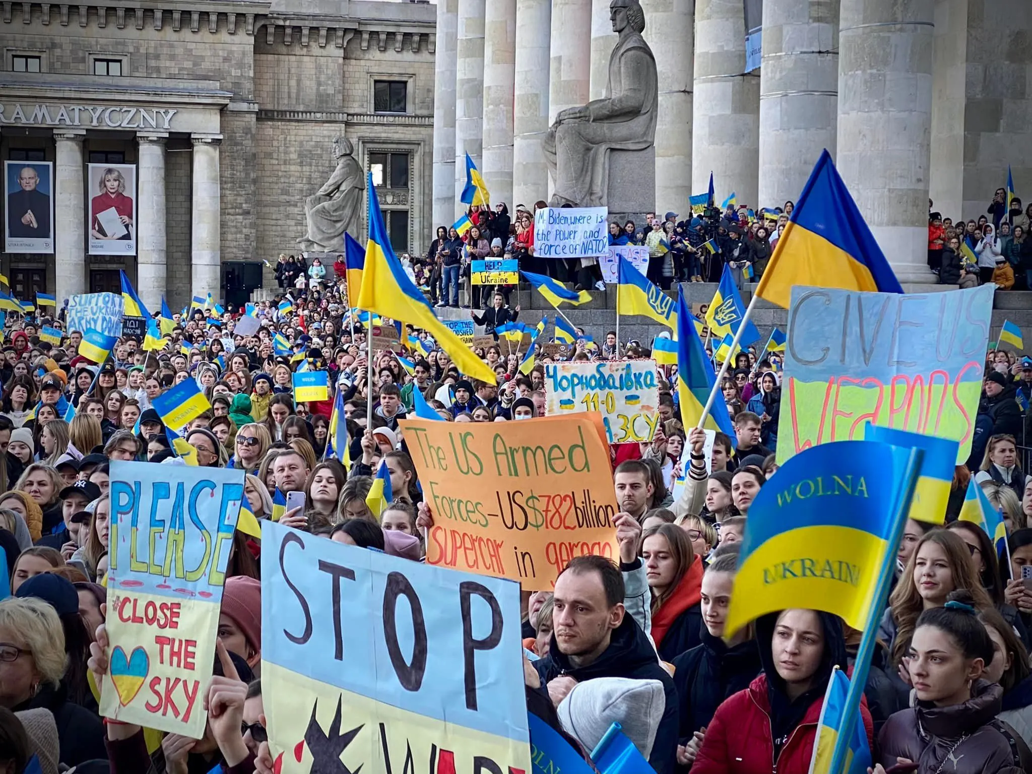 Мітинги у Варшаві