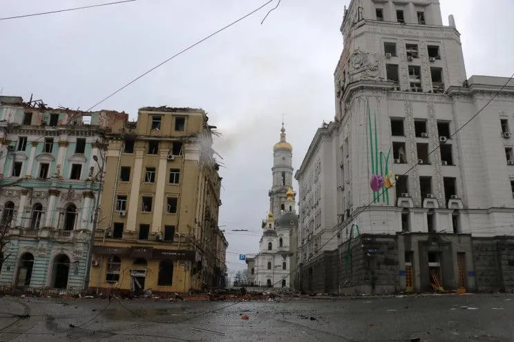 Війна Росії з Україною, зруйнований Харків, обстріли 