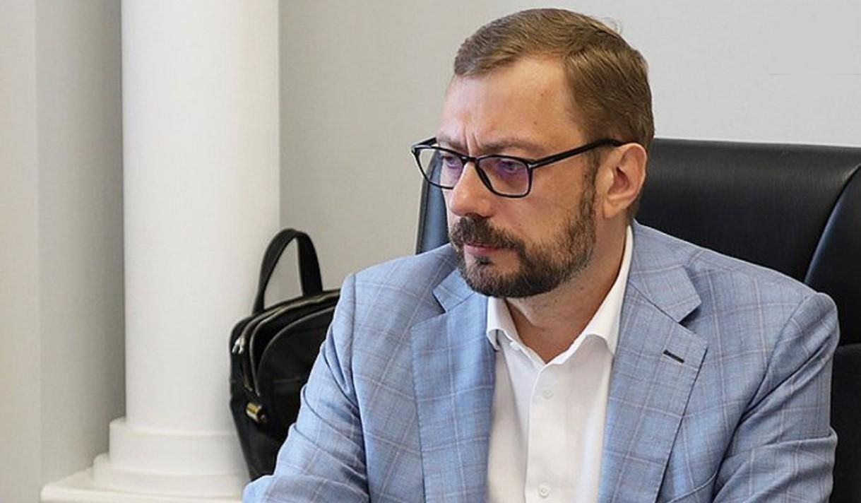 "Чекаємо ваше ранкове звернення": як маленька дівчинка на Чернігівщині змінила плани Чауса - 24 Канал "Чекаємо ваше ранкове звернення": як маленька дівчинка на Чернігівщині змінила плани Чауса - 24 Канал