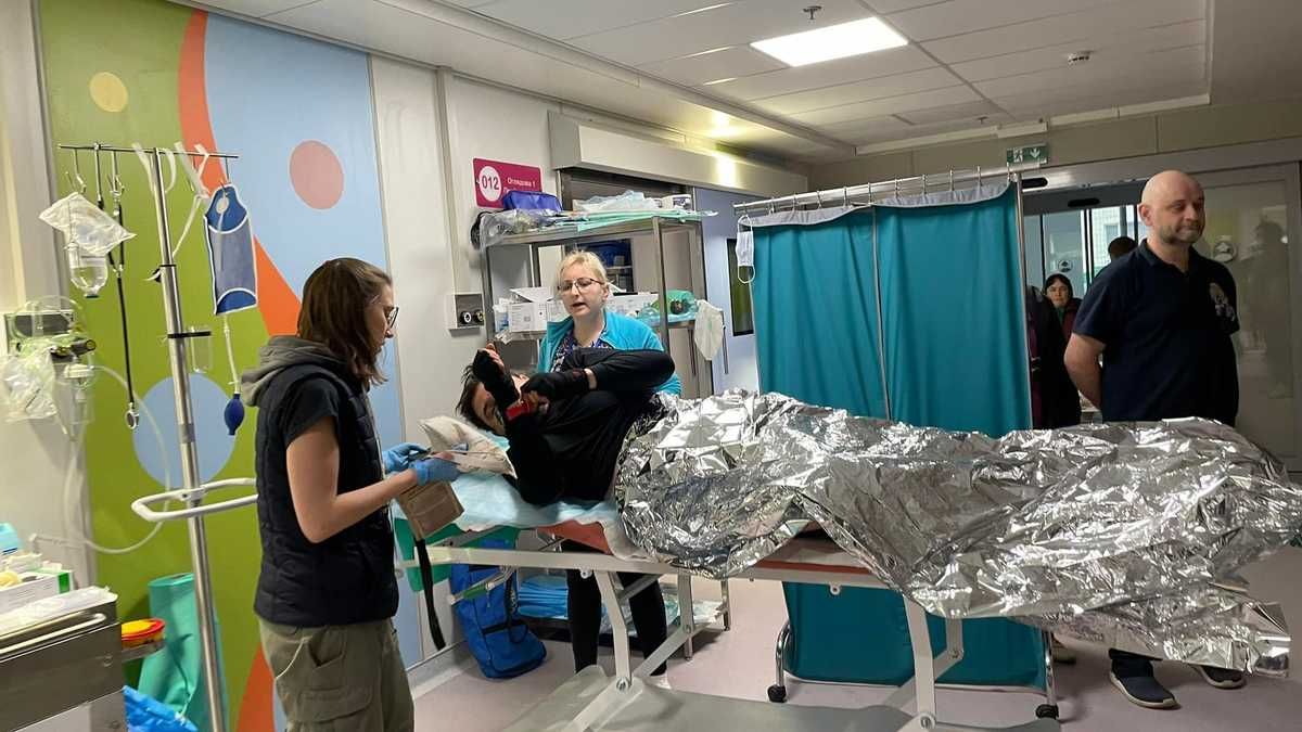 Бійці в тилу: як працює лікарня "Охматдит" у воєнний час - 24 Канал Бійці в тилу: як працює лікарня "Охматдит" у воєнний час - 24 Канал