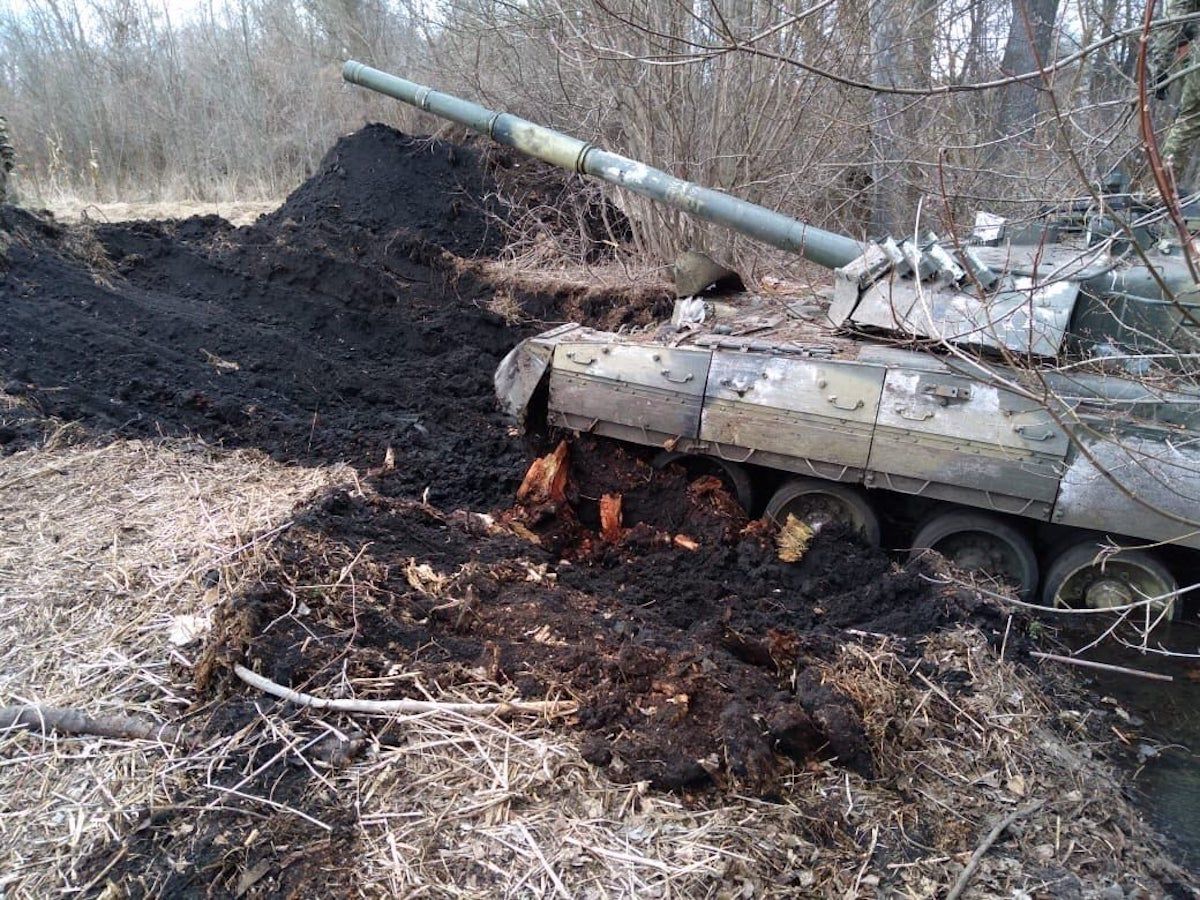 На Харківщині відкопали танки ворога і передали на потреби ЗС України - 24 Канал