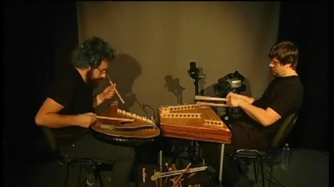 Українські композитори представили 7-годинну композицію-інсталяцію "Маріуполь" Українські композитори представили 7-годинну композицію-інсталяцію "Маріуполь"