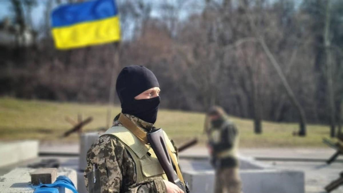 Студенты, предприниматели, экс-военные: ТрО Киева стало одним целым и готово к обороне столицы Студенты, предприниматели, экс-военные: ТрО Киева стало одним целым и готово к обороне столицы