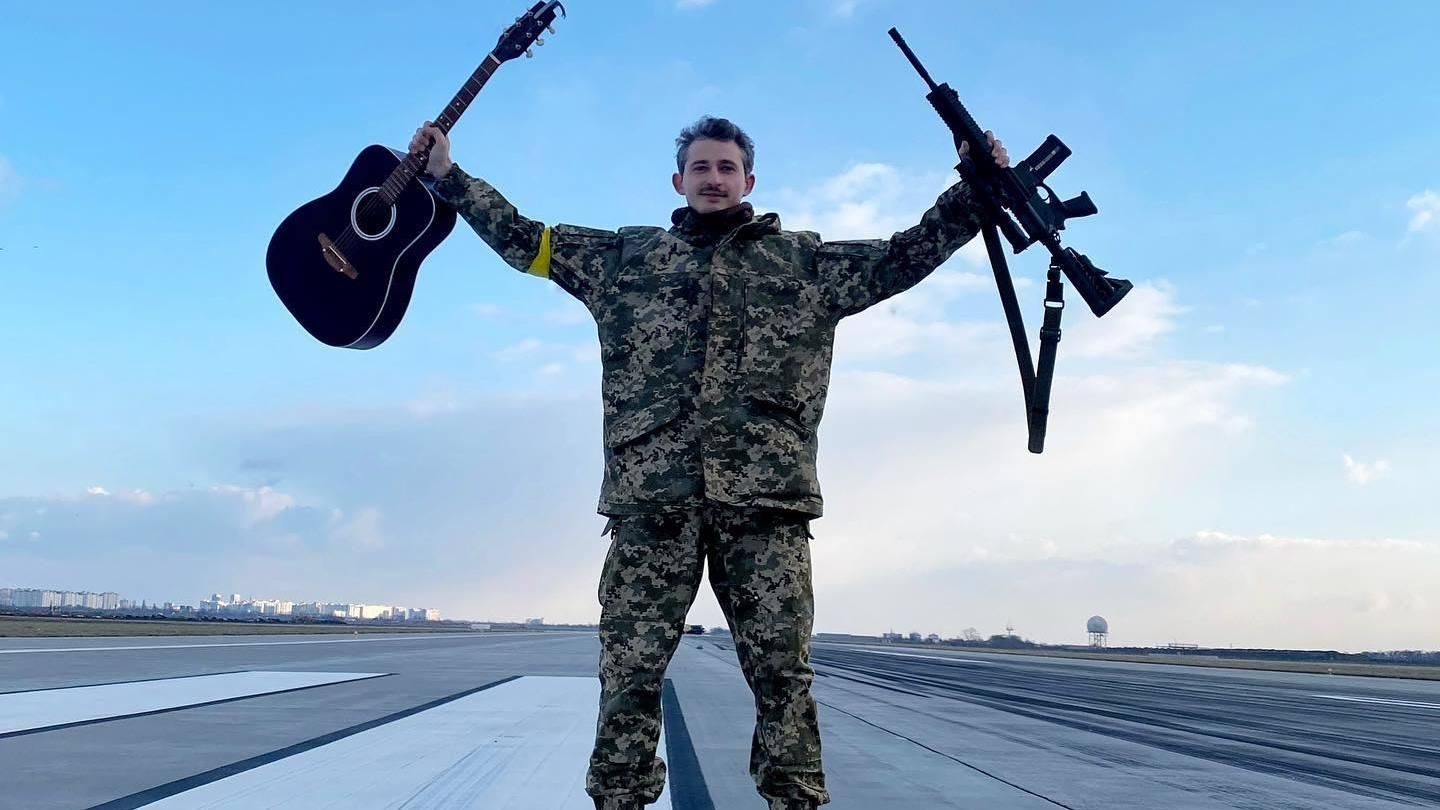 Коли ми переможемо, спаде пелена, – Коля Сєрга про Регіну Тодоренко, яка мовчить про війну