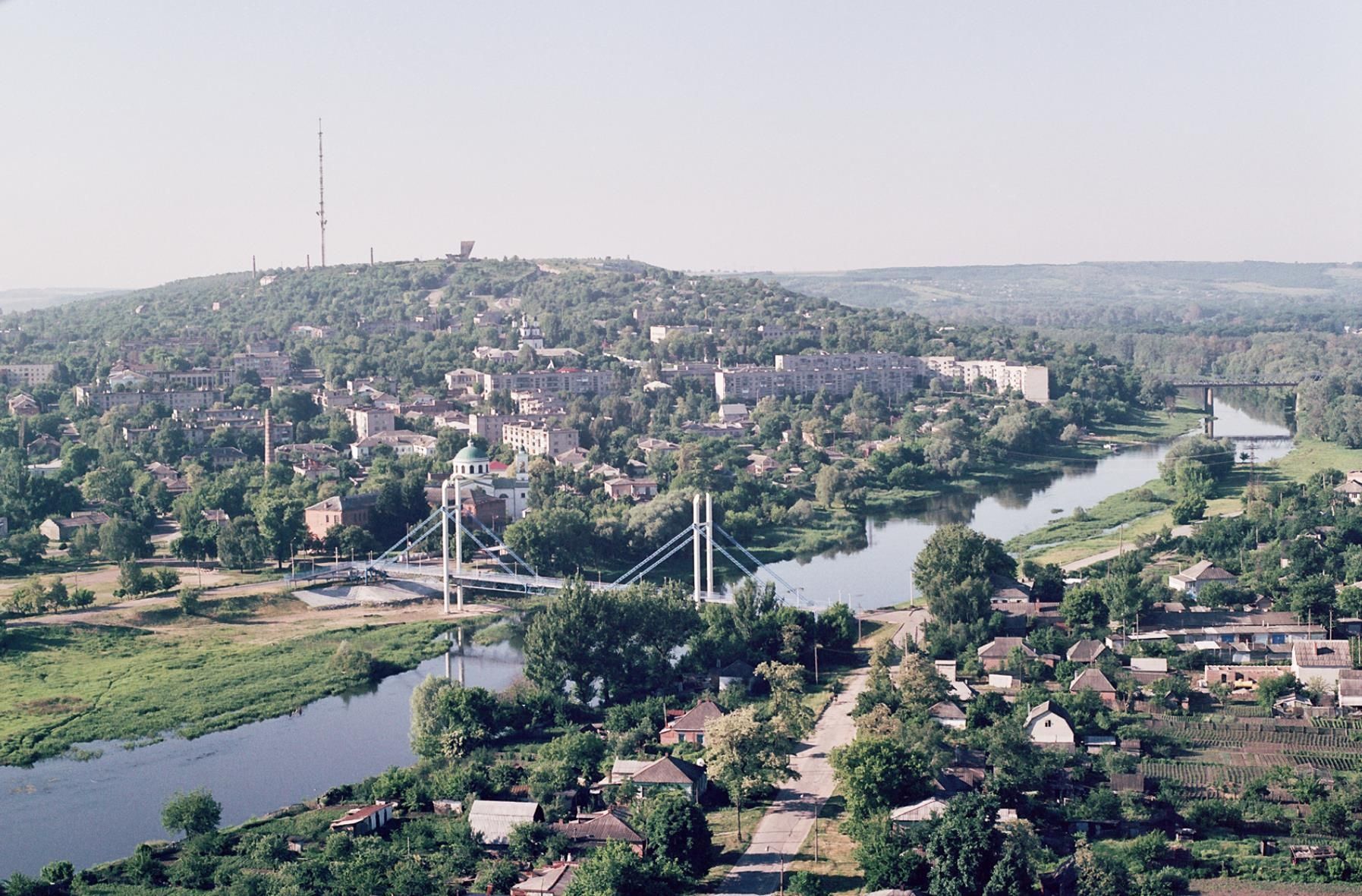 Оккупанты не оставляют надежд захватить Изюм и постоянно обстреливают Харьковщину Оккупанты не оставляют надежд захватить Изюм и постоянно обстреливают Харьковщину