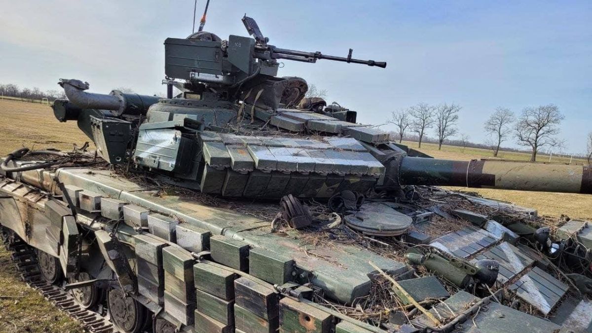 Демілітаризація окупантів йде за планом: захисники показали "сміття" ворогів на Херсонщині - 24 Канал Демілітаризація окупантів йде за планом: захисники показали "сміття" ворогів на Херсонщині - 24 Канал