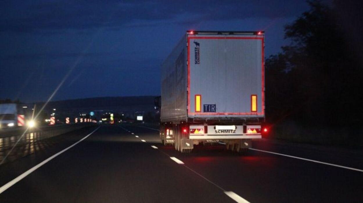 Окупанти не впустили в Херсон фури з обладнанням для пологів - 24 Канал Окупанти не впустили в Херсон фури з обладнанням для пологів - 24 Канал