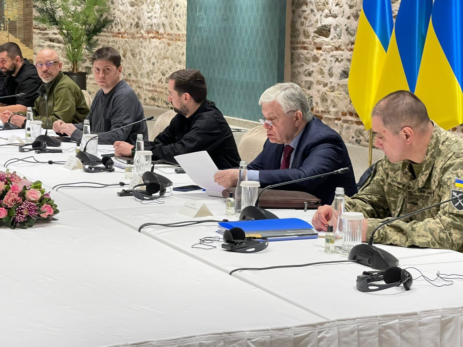 Референдум в Україні може запрацювати лише при повному мирі, – члени делегації України - 24 Канал