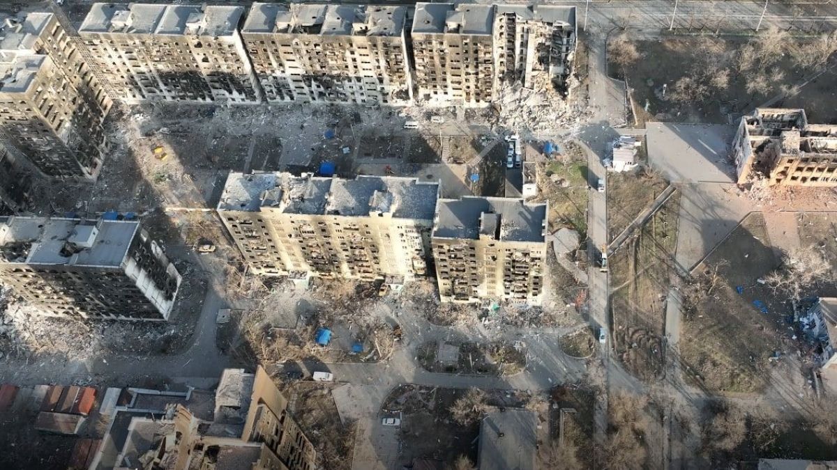 Полевой офис Консультативной миссии ЕС в Мариуполе обстреляли россияне Полевой офис Консультативной миссии ЕС в Мариуполе обстреляли россияне